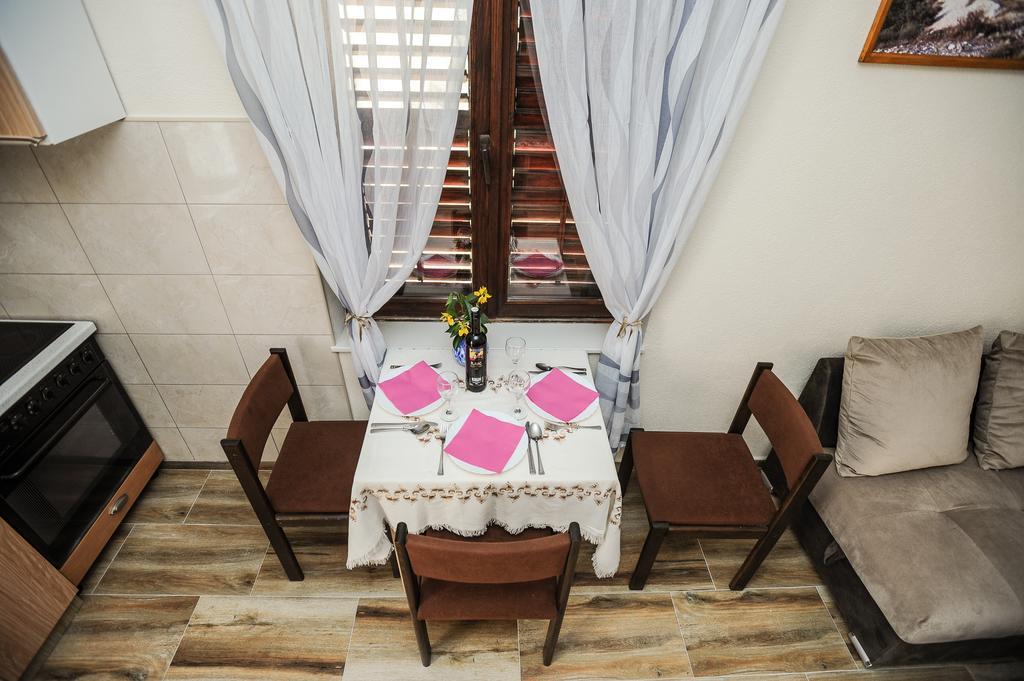 Phoenix Apartment Ivanica